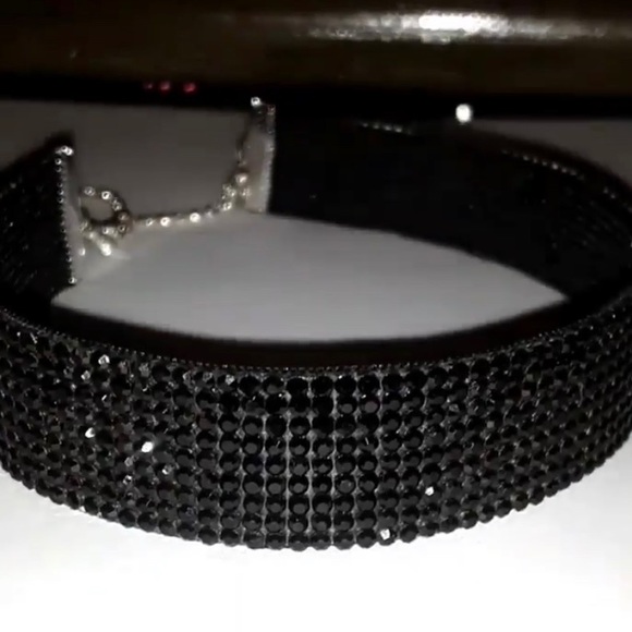 adrina lux Jewelry - Black Bling Choker 🖤
